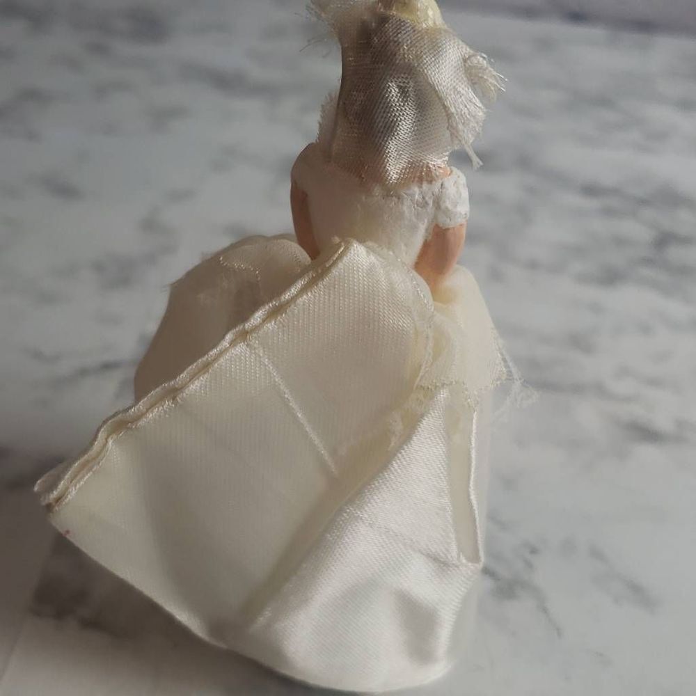 Vintage‎ 1957 Pfeil and Holing Cake Toper Bride Figurine - Picture 15 of 16